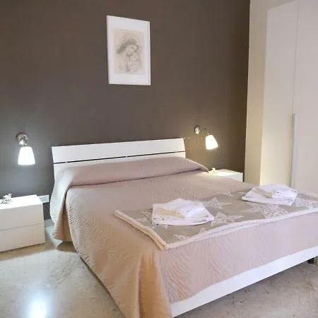 Holiday home Dimora Dei Delfini Locazione Turistica Polignano a Mare