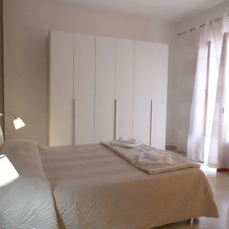 Holiday home Dimora Dei Delfini Locazione Turistica *